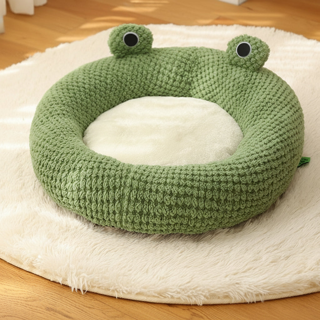 Pet Cat & Dog Nest Little Frog Series